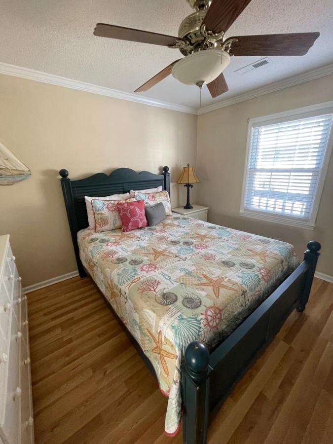Beach Breeze 3, Pet Friendly, Walking Distance To Atlantic Ocean Free Parking Миртл-Бич Экстерьер фото